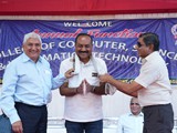 Honour to Chief Guest